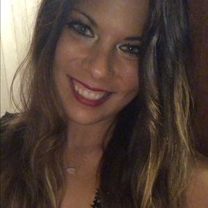 Meet your Posher, Jodi